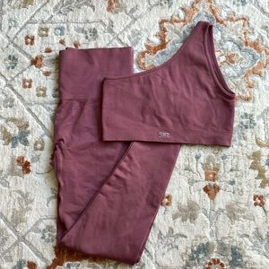 Set Active Two piece Set